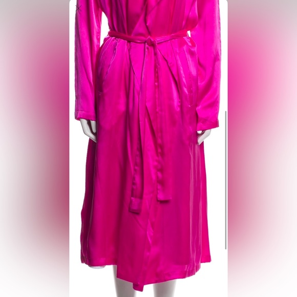 NWT RARE We Are Leone Tallulah Silk Charmeuse Trench Hot Neon Pink Size S/M - Picture 6 of 9